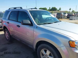 2012 Ford Escape XLT с VIN 1FMCU9DGXCKB55950, выставлен на аукционе IAAI как лот 42490173 с пробегом 221 795 миль миль и . История ставок и продаж доступна на DreamBid. Изображение 13.