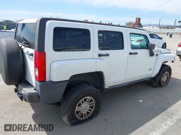 2006 Hummer H3 with VIN 5GTDN136X68330725, listed as a IAAI auction lot 41913649 with 171,522 mi miles. Bid and sale history available at carsss.com. Image 4.