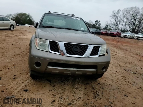 2006 Nissan Pathfinder SE z VIN 5N1AR18W46C638490, wystawiony jako Copart lot #49821735 z przebiegiem 233 063 mil mil oraz Szkoda całkowita • Salvage title. Historia ofert i sprzedaży dostępna na DreamBid. Obrazek 11.