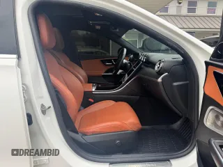 2022 Mercedes-Benz C 300 z VIN W1KAF4HB5NR016400, wystawiony jako Copart lot #60353035 z przebiegiem 81 656 mil mil oraz Czysty tytuł • Clean title. Historia ofert i sprzedaży dostępna na DreamBid. Obrazek 5.