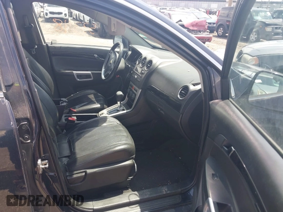 2014 Chevrolet Captiva Sport LTZ with VIN 3GNAL4EK2ES590335, listed as a IAAI auction lot 42153348 with 175,482 mi miles. Bid and sale history available at carsss.com. Image 5.