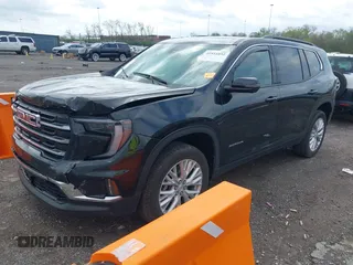 2024 GMC Acadia AWD Elevation z VIN 1GKENNKSXRJ197435, wystawiony jako IAAI lot #41951892 z przebiegiem 10 366 mil mil oraz . Historia ofert i sprzedaży dostępna na DreamBid. Obrazek 2.