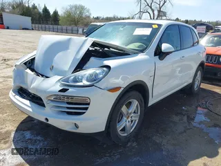 2014 Porsche Cayenne Diesel with VIN WP1AF2A22ELA32760, listed as a IAAI auction lot 41848211 with 120,645 mi miles and . Bid and sale history available at DreamBid. Image 18.