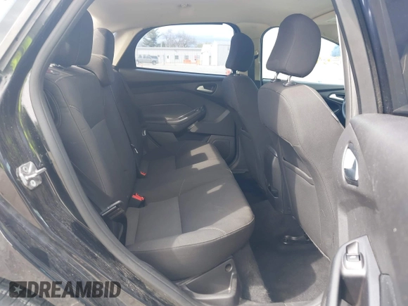 2015 Ford Focus SE with VIN 1FADP3F2XFL313187, listed as a IAAI auction lot 42083426 with 96,562 mi miles and . Bid and sale history available at carsss.com. Image 8.