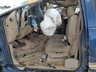 1998 GMC Yukon with VIN 1GKEK13R8WJ722890, listed as a Copart auction lot 72904114 with 243,711 mi miles and Salvage Title. Bid and sale history available at carsss.com. Image 7.