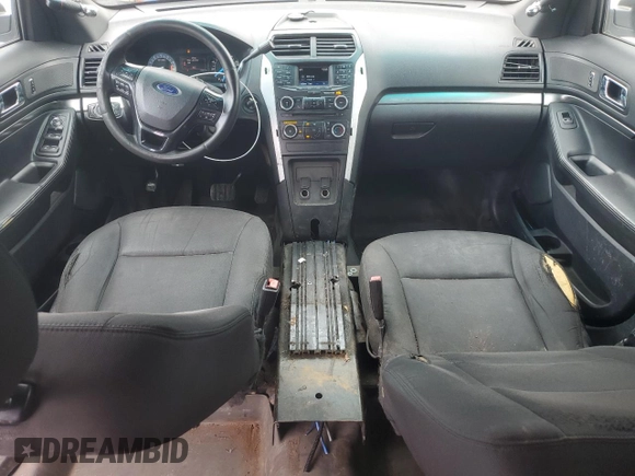 2016 Ford Police Interceptor Utility z VIN 1FM5K8AR2GGB44691, wystawiony jako Copart lot #58399765 z przebiegiem 179 557 mil mil oraz Czysty tytuł • Clean title. Historia ofert i sprzedaży dostępna na DreamBid. Obrazek 8.