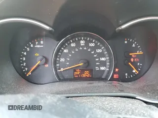 2015 Kia Sorento LX with VIN 5XYKT3A66FG625266, listed as a Copart auction lot 49502115 with 117,942 mi miles and Clean Title. Bid and sale history available at DreamBid. Image 9.