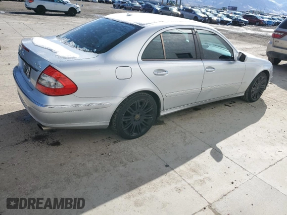2007 Mercedes-Benz E-Class 3.5L with VIN WDBUF87X27X214750, listed as a Copart auction lot 49514575 with 174,551 mi miles and Clean Title. Bid and sale history available at carsss.com. Image 3.