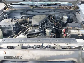 2007 Toyota Tacoma with VIN 5TENX22N87Z435297, listed as a IAAI auction lot 42312336 with 100,665 mi miles and . Bid and sale history available at DreamBid. Image 10.
