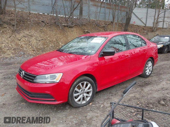 2015 Volkswagen Jetta Sedan 1.8T SE with VIN 3VWD17AJXFM303014, listed as a IAAI auction lot 41953494 with 92,145 mi miles. Bid and sale history available at carsss.com. Image 2.