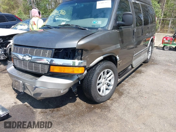 2004 Chevrolet Express Passenger with VIN 1GBFG15T641138032, listed as a IAAI auction lot 42005922 with 200,232 mi miles and . Bid and sale history available at DreamBid. Image 6.
