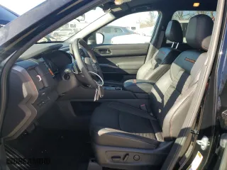2024 Nissan Pathfinder Rock Creek with VIN 5N1DR3BDXRC293602, listed as a Copart auction lot 42968645 with 1,800 mi miles and Salvage Title. Bid and sale history available at carsss.com. Image 7.