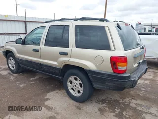 2001 Jeep Grand Cherokee Laredo с VIN 1J4GX48S61C623687, выставлен на аукционе IAAI как лот 41957295 с пробегом 247 284 миль миль и . История ставок и продаж доступна на DreamBid. Изображение 3.