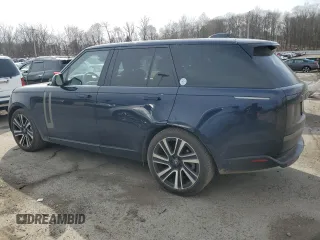 2023 Land Rover Range Rover SE z VIN SALKP9E72PA033643, wystawiony jako Copart lot #49988445 z przebiegiem 35 264 mil mil oraz Szkoda całkowita • Salvage title. Historia ofert i sprzedaży dostępna na DreamBid. Obrazek 2.