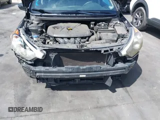 2015 Kia Forte LX with VIN KNAFX4A69F5279165, listed as a IAAI auction lot 42020060 with 1 mi miles. Bid and sale history available at carsss.com. Image 6.