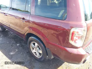 2007 Honda Pilot EX-L with VIN 5FNYF18547B006094, listed as a IAAI auction lot 42297719 with 235,632 mi miles and . Bid and sale history available at DreamBid. Image 17.