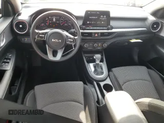 2024 Kia Forte LX with VIN 3KPF24ADXRE837615, listed as a Copart auction lot 47210935 with 6,661 mi miles and Salvage Title. Bid and sale history available at carsss.com. Image 8.