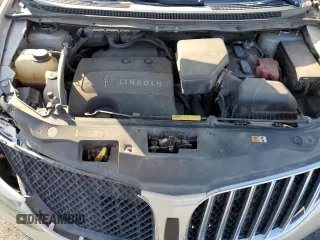 2014 Lincoln MKX z VIN 2LMDJ8JK0EBL14248, wystawiony jako Copart lot #49109075 z przebiegiem 149 317 mil mil oraz Szkoda całkowita • Salvage title. Historia ofert i sprzedaży dostępna na DreamBid. Obrazek 12.