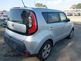 2016 Kia Soul with VIN KNDJN2A29G7851314, listed as a IAAI auction lot 42079025 with 137,247 mi miles. Bid and sale history available at carsss.com. Image 4.