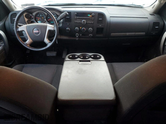 2010 GMC Sierra 1500 with VIN 1GTSKVE04AZ174322, listed as a Copart auction lot 88665495 with 149,792 mi miles and Salvage Title. Bid and sale history available at DreamBid. Image 8.
