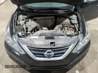 2018 Nissan Altima 2.5 SR with VIN 1N4AL3AP9JC268561, listed as a Copart auction lot 52104285 with 125,643 mi miles and Clean Title. Bid and sale history available at carsss.com. Image 11.