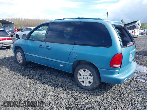 1996 Dodge Caravan SE z VIN 1B4GP45R9TB426378, wystawiony jako IAAI lot #41947737 z przebiegiem 150 182 mil mil oraz . Historia ofert i sprzedaży dostępna na DreamBid. Obrazek 3.