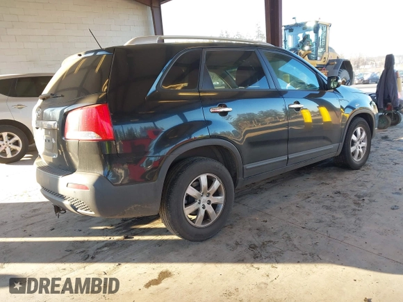 2011 Kia Sorento LX with VIN 5XYKT3A15BG128708, listed as a IAAI auction lot 41436028 with 103,450 mi miles and . Bid and sale history available at carsss.com. Image 4.