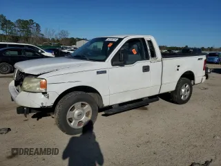 2004 Ford F-150 XL with VIN 1FTRF12W44NC42487, listed as a Copart auction lot 42870215 with 227,034 mi miles and Clean Title. Bid and sale history available at carsss.com. Image 1.