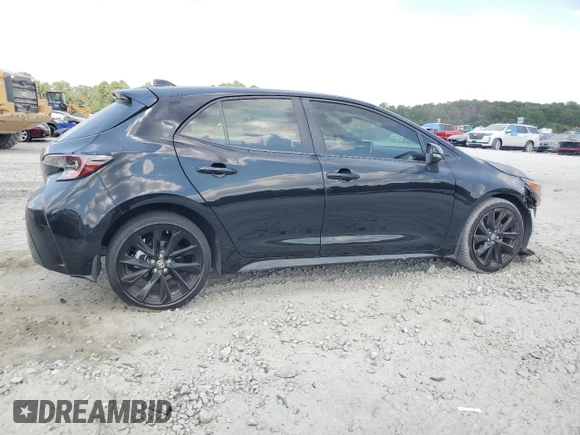 2022 Toyota Corolla Hatchback SE with VIN JTND4MBE3N3172594, listed as a Copart auction lot 69259454 with 33,925 mi miles and Salvage Title. Bid and sale history available at carsss.com. Image 3.