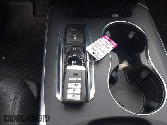 2016 Acura MDX with VIN 5FRYD3H23GB007677, listed as a IAAI auction lot 41586346 with 104,586 mi miles. Bid and sale history available at carsss.com. Image 11.