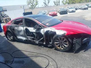 2016 Tesla Model S 90D with VIN 5YJSA1E23GF157488, listed as a IAAI auction lot 38049947 with Not provided miles and . Bid and sale history available at DreamBid. Image 14.