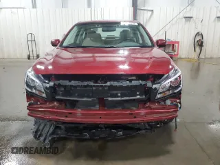 2016 Subaru Legacy 3.6R Limited with VIN 4S3BNEN67G3034305, listed as a Copart auction lot 71368514 with 33,829 mi miles and Non Repairable. Bid and sale history available at carsss.com. Image 5.