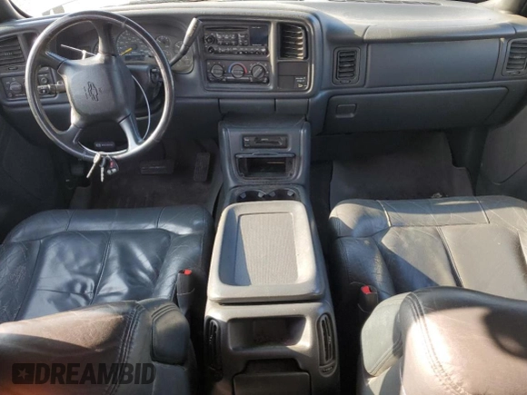 2001 Chevrolet Silverado 1500 LS with VIN 2GCEC19T211106262, listed as a Copart auction lot 51931045 with 206,099 mi miles and Salvage Title. Bid and sale history available at DreamBid. Image 8.