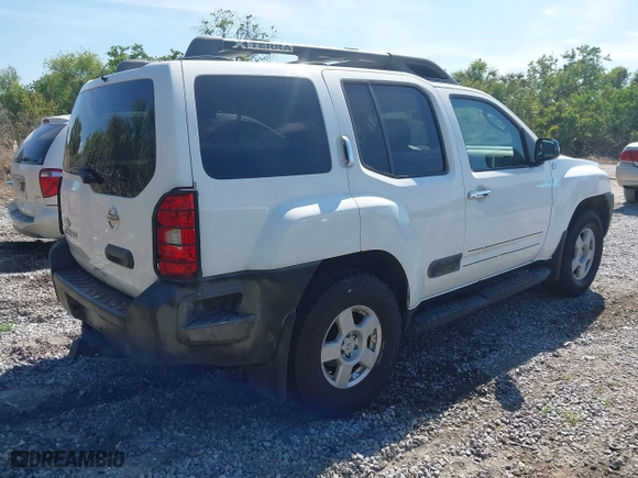 2005 Nissan Xterra S with VIN 5N1AN08W85C644846, listed as a IAAI auction lot 41942899 with 172,518 mi miles. Bid and sale history available at carsss.com. Image 4.