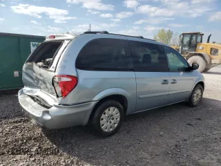 2006 Chrysler Town & Country LWB LX with VIN 2A4GP44R66R702682, listed as a Copart auction lot 74519534 with 225,346 mi miles and Salvage Title. Bid and sale history available at carsss.com. Image 3.