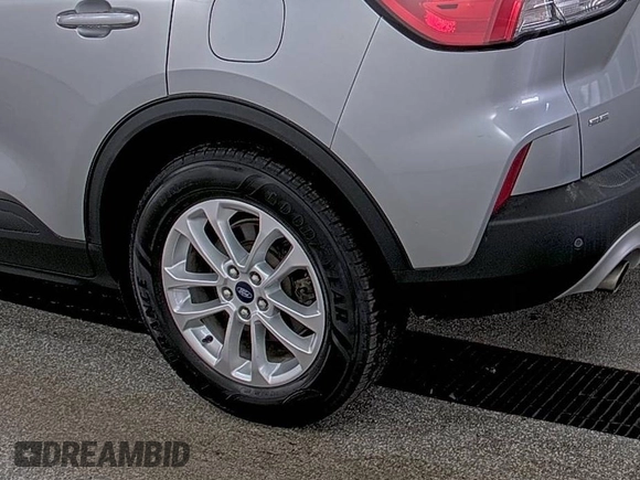 2022 Ford Escape SE with VIN 1FMCU0G67NUB80990, listed as a IAAI auction lot 42858836 with 94,635 mi miles and . Bid and sale history available at DreamBid. Image 15.
