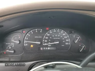 2000 Mercury Mountaineer z VIN 4M2ZU86P2YUJ46221, wystawiony jako Copart lot #44038325 z przebiegiem 103 093 mil mil oraz Szkoda całkowita • Salvage title. Historia ofert i sprzedaży dostępna na DreamBid. Obrazek 9.