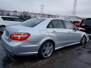 2011 Mercedes-Benz E-Class E 350 Luxury with VIN WDDHF8HB8BA357743, listed as a Copart auction lot 84480414 with 77,352 mi miles and Salvage Title. Bid and sale history available at carsss.com. Image 3.