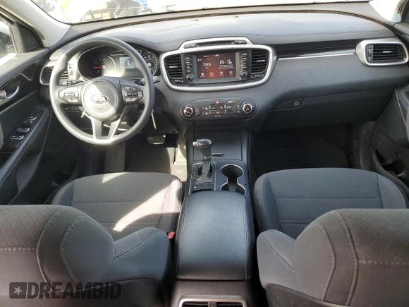 2018 Kia Sorento LX with VIN 5XYPG4A31JG347813, listed as a Copart auction lot 48636375 with 152,452 mi miles and Clean Title. Bid and sale history available at carsss.com. Image 8.