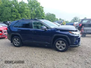 2022 Toyota RAV4 XLE with VIN 2T3P1RFV5NW259010, listed as a IAAI auction lot 42707037 with 60,955 mi miles and . Bid and sale history available at DreamBid. Image 13.