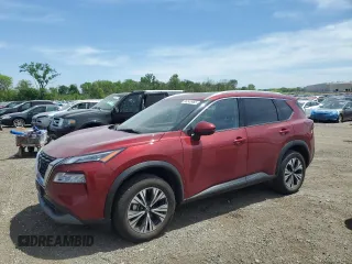2021 Nissan Rogue SV z VIN JN8AT3BB5MW229213, wystawiony jako Copart lot #56545465 z przebiegiem 44 616 mil mil oraz Szkoda całkowita • Salvage title. Historia ofert i sprzedaży dostępna na DreamBid. Obrazek 1.