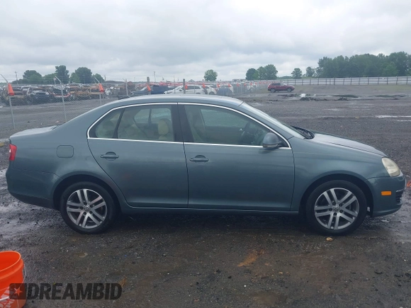 2006 Volkswagen Jetta 1.9L TDI with VIN 3VWST71K46M634410, listed as a IAAI auction lot 42333489 with 314,131 mi miles and . Bid and sale history available at DreamBid. Image 13.
