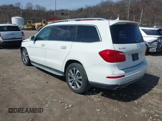 2016 Mercedes-Benz GL with VIN 4JGDF6EE8GA688532, listed as a IAAI auction lot 41875634 with 52,539 mi miles. Bid and sale history available at carsss.com. Image 3.