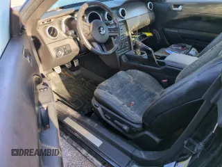 2007 Ford Mustang Shelby GT500 z VIN 1ZVHT88S975325819, wystawiony jako Copart lot #75202244 z przebiegiem Nie podano mil oraz Szkoda całkowita • Salvage title. Historia ofert i sprzedaży dostępna na DreamBid. Obrazek 8.