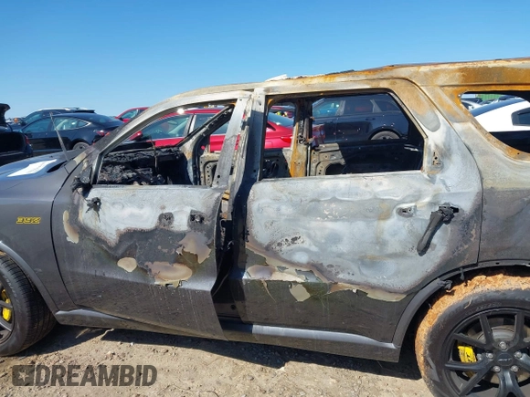 2024 Dodge Durango SRT 392 AlcHEMI z VIN 1C4SDJGJ8RC218913, wystawiony jako IAAI lot #41995586 z przebiegiem Nie podano mil oraz . Historia ofert i sprzedaży dostępna na DreamBid. Obrazek 13.