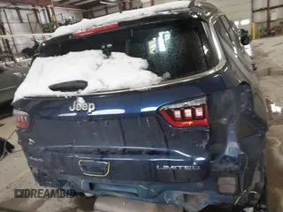 2017 Jeep Compass Limited z VIN 3C4NJDCB7HT679559, wystawiony jako IAAI lot #41628546 z przebiegiem 106 704 mil mil oraz . Historia ofert i sprzedaży dostępna na DreamBid. Obrazek 16.