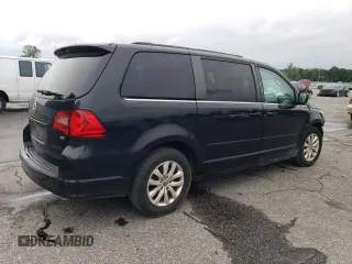 2014 Volkswagen Routan SE z VIN 2C4RVABG1ER134621, wystawiony jako Copart lot #61339414 z przebiegiem 153 364 mil mil oraz Szkoda całkowita • Salvage title. Historia ofert i sprzedaży dostępna na DreamBid. Obrazek 3.