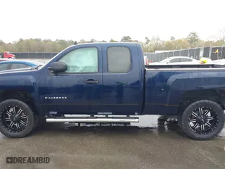2012 Chevrolet Silverado 1500 LT with VIN 1GCRCSE08CZ273769, listed as a IAAI auction lot 41839889 with 156,424 mi miles. Bid and sale history available at carsss.com. Image 14.