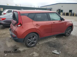 2021 Kia Soul LX with VIN KNDJ23AU2M7794692, listed as a Copart auction lot 84605444 with 98,333 mi miles and Salvage Title. Bid and sale history available at carsss.com. Image 3.