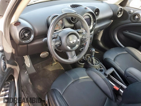 2015 MINI Countryman S с VIN WMWZC3C59FWT03482, выставлен на аукционе Copart как лот 56914825 с пробегом 63 851 миль миль и Списание • Salvage title. История ставок и продаж доступна на DreamBid. Изображение 8.